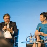 Forum "Die Ethik des digitalen Diskurses. v.l.n.r. ORF-Generaldirektor Alexander Wrabetz, Moderatorin Sandra Thier (diego5)
