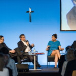 Forum "Die Ethik des digitalen Diskurses. v.l.n.r. Gerfried Stocker (Geschäftsführer der Ars Electronica), ORF-Generaldirektor Alexander Wrabetz, Moderatorin Sandra Thier (diego5), Medienwissenschafter Bernhard Pörksen