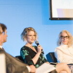Forum „Artificial Intelligence – Grenzen und Grenzüberschreitungen“ - v. l.n.r. Landesrat Christopher Drexler, Stefan Winkler (AI Singapore), Charlotte Stix (Cambridge University), Moderatorin Elisabeth J. Nöstlinger-Jochum (ORF)