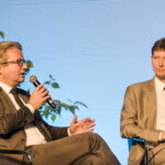 Forum „Artificial Intelligence – Grenzen und Grenzüberschreitungen“ - v. l.n.r. Landesrat Christopher Drexler, Stefan Winkler (AI Singapore)