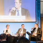 Forum „Artificial Intelligence – Grenzen und Grenzüberschreitungen“ - v. l.n.r. Christiane Wendehorst (Co-Vorsitzende der dt. Datenethikkommission), Moraltheologe Eberhard Schockenhoff, AI-Topjurist Daniel Schönberger (Google).