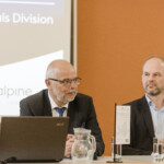 Pfingstdialog Insieme-Gruppe bei der Arbeit