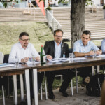 Pfingstdialog Insieme-Gruppe bei der Arbeit