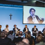 Forum „Europa im globalen Wettbewerb“ – v.l.n.r. Top-Beraterin Antonella Mei-Pochtler (ThinkAustria), IT-Vordenkerin Sarah Spiekermann-Hoff (WU Wien), Moderator Thomas Mayer (DerStandard), Landesrätin Barbara Eibinger-Miedl, BusinessEurope-CEO Markus Beyrer, Top-Manager Siegfried Wolf.